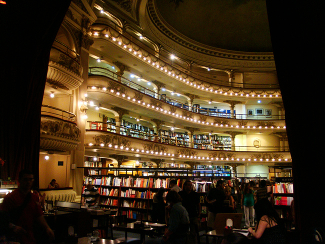 Книжарници и половина: Ел Атенео, Буенос Айрес