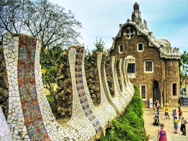 Барселона - забележителности за един уикенд - Паркът Гюел (Park Guell) – Барселона, Испания