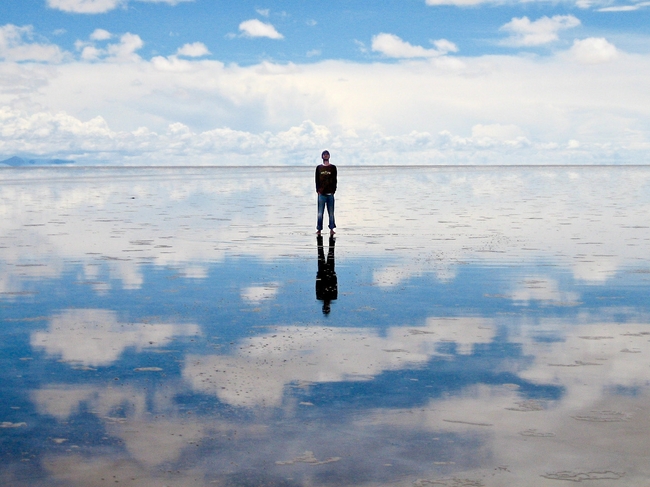 10 места, които изглеждат нереални, но съществуват - Соленото езеро Салар де Уюни