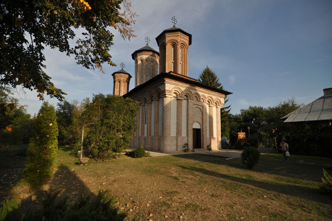 Снаговски манастир - тайната гробница на Дракула