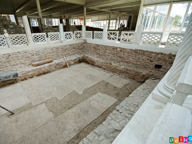 Топ 20 нови български забележителности за 2013 г. - Реновираната Вила Армира