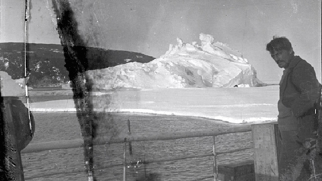 Откриха 100-годишни негативи в антарктически лед