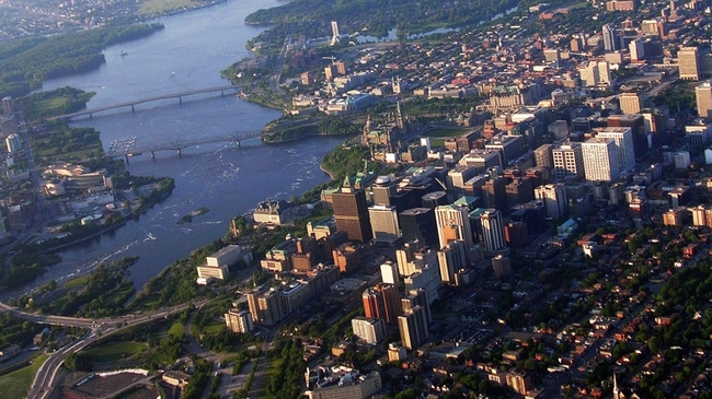 7 града, погрешно смятани за столици - Торонто ли е столицата на Канада? Или Монреал? Ванкувър?