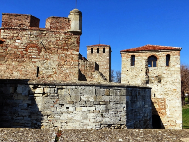 Тайните на крепостта Баба Вида