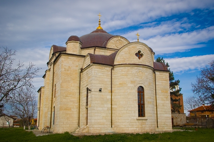 Узунджовската църква – приказка за най-голямата селска църква