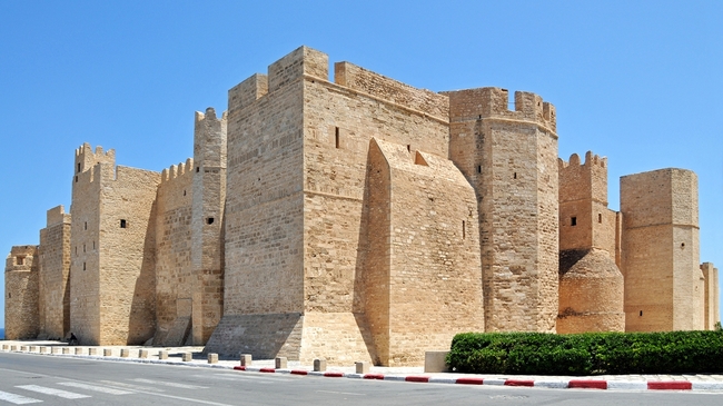 Монастир, Тунис – забележителности лятно време