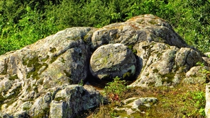 Дрънчи дупка: Тракийски кръгове край село Мелница