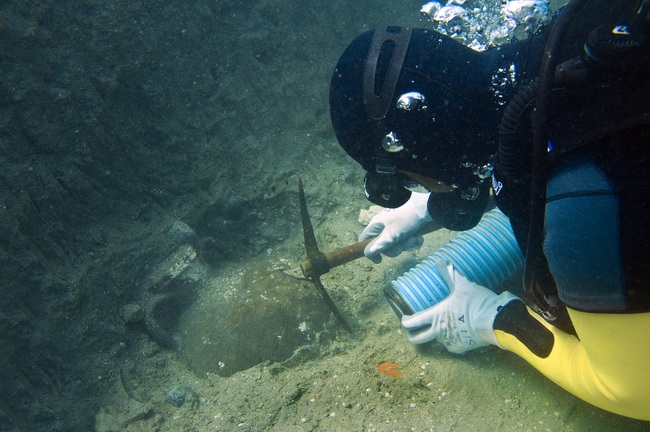 Откриха кораб на 3500 години край турско пристанище