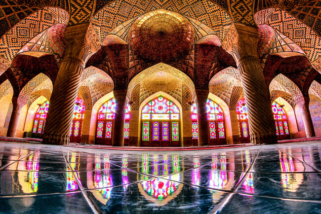 Изумителната красота на иранските храмове (фотогалерия)