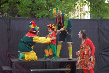Вълшебната завеса - международен фестивал на спектакли за деца