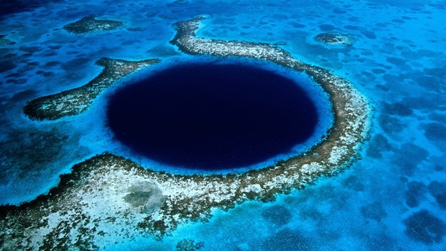 5 най-красиви сини дупки в света