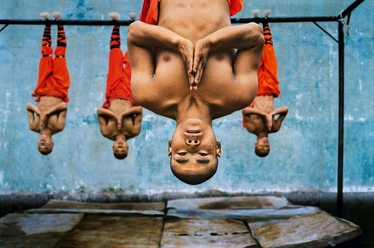 Изложба на емблематичния фотограф Steve McCurry