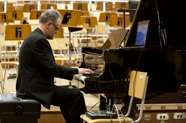 Клавирен концерт на Анжела Тошева и Михаил Големинов