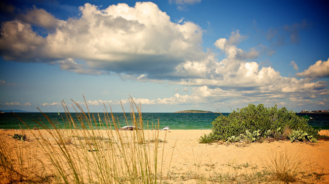 8 усамотени български плажа, които да посетите това лято