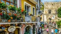 Таормина - едно от най-завладяващите места в Италия