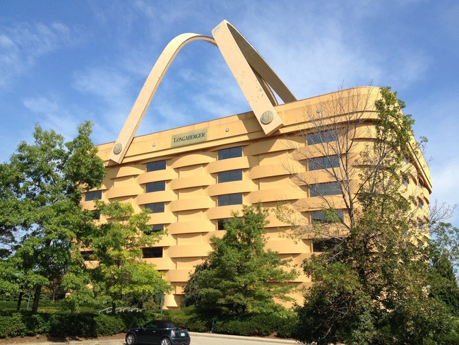 Любопитната история на сградата с форма на кошница в САЩ