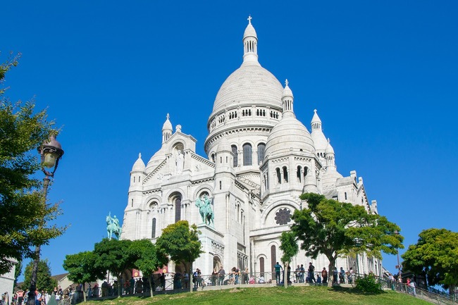 Исторически факти за катедралата „Сакре Кьор“ в Париж