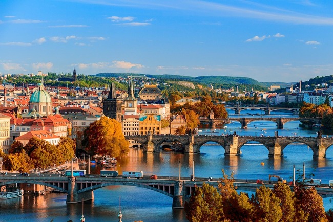 Кои са най-красивите мостове в Прага?