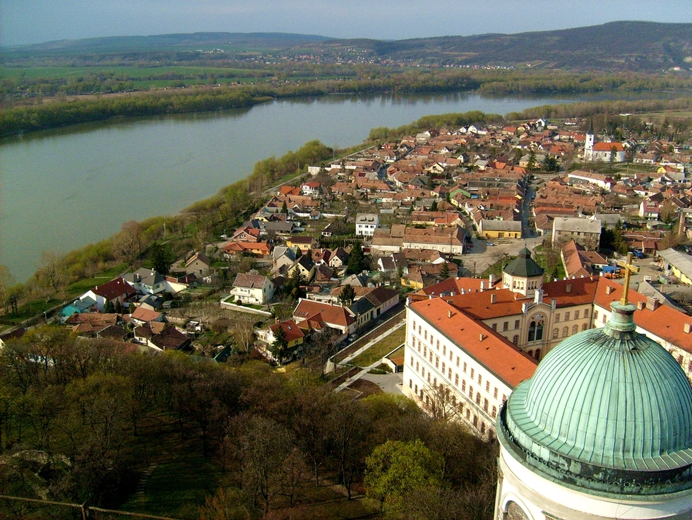 Тихият, бял Дунав в 40 удивителни снимки - Естергом, Унгария