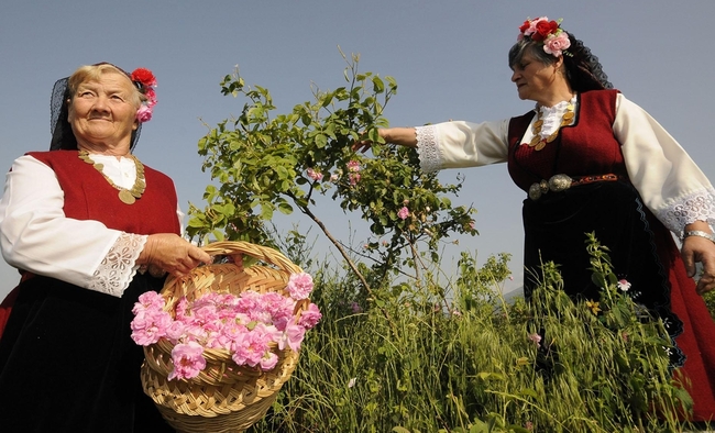 България: Земя на щастието от 60-те години (видео)