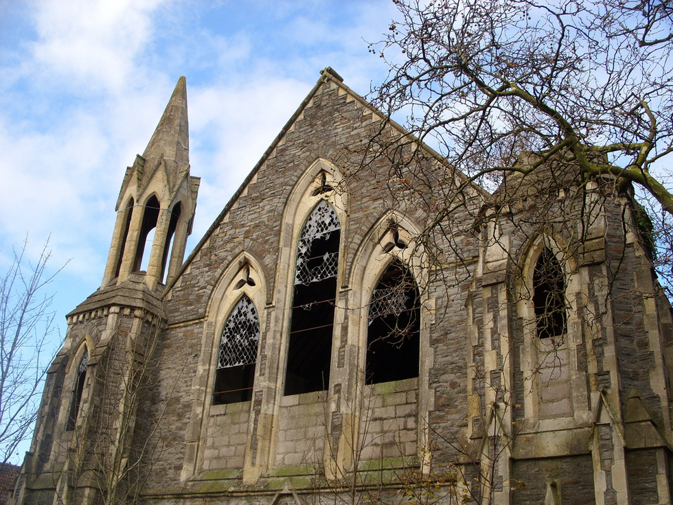 Най-изумителните изоставени места по света - Изоставена църква в Кингсууд, Великобритания