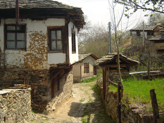 Маршрут из най-живописните родопски села - Село Долен