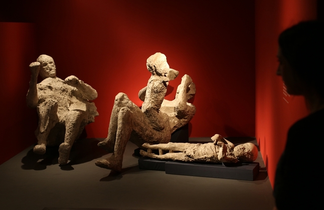 Помпей и вкаменените хора на 2000 години