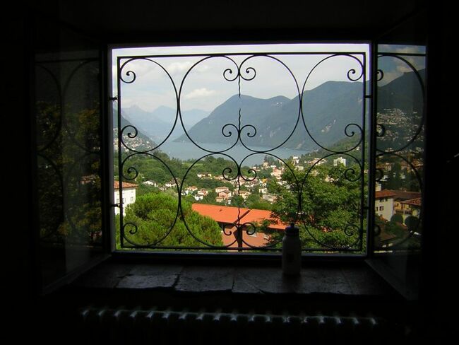 Стая с изглед към рая (фотогалерия) - Лугано, Швейцария