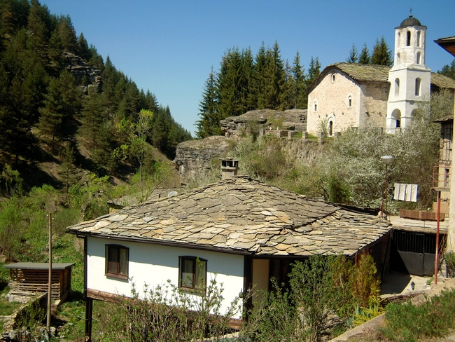 Село Ситово: По черните пътища към тишината на Родопите