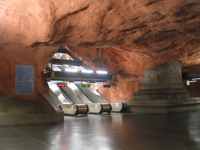 Туристи в... метростанцията - Стокхолмското метро