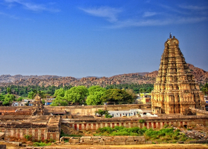 Хампи: За храмовете и маймуните в Индия
