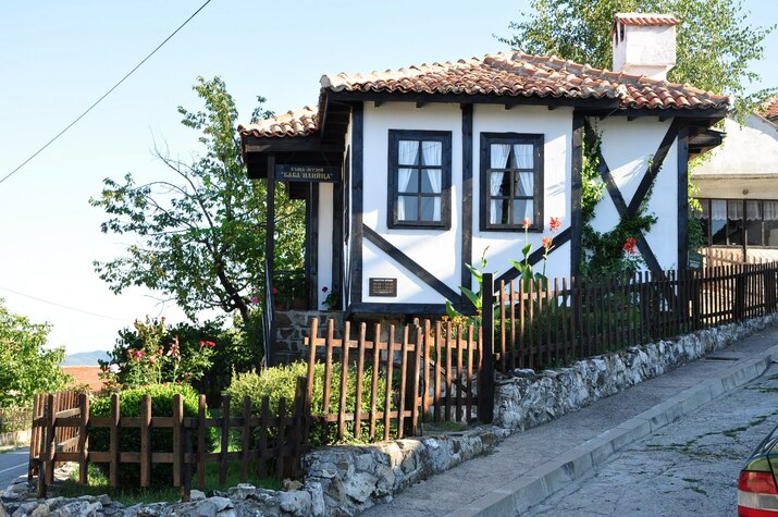 Къщата на баба Илийца - историята на една българка