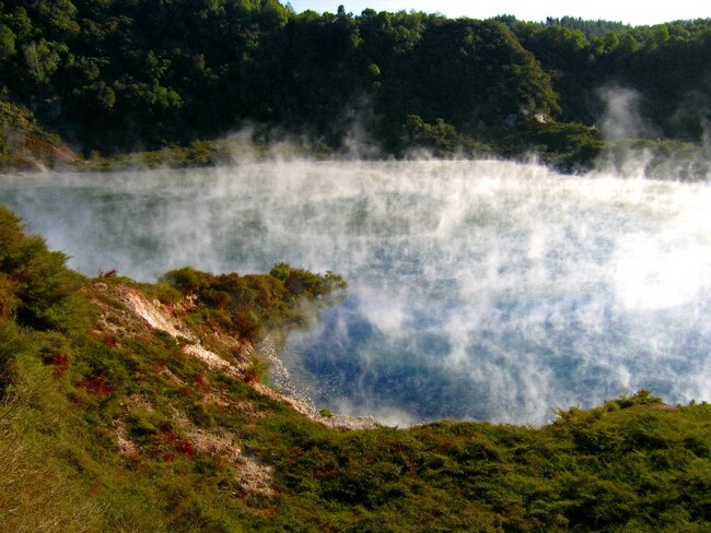 Топ 10 смъртоносни езера в света