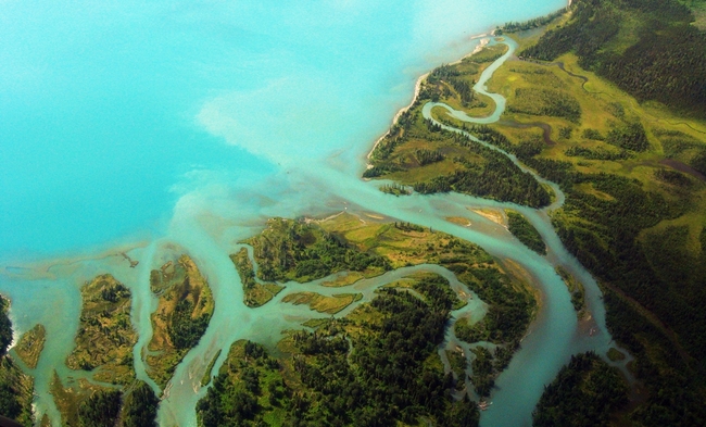Топ 10 смъртоносни езера в света