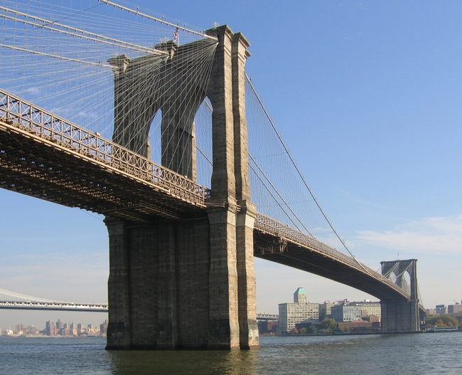 Топ 10 на най-красивите мостове в света - Бруклински мост (Ню Йорк, САЩ)