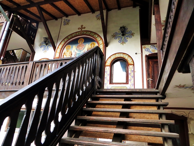 Чекотинският манастир – среща със забравената тишина