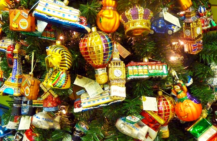 Идеи за Коледа: Играчки за елхата от цял свят