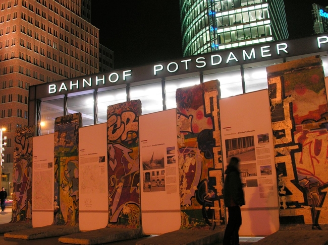 Топ 10 събития и дестинации на 2014 г. - Германия: 25 години от падане на Берлинската стена