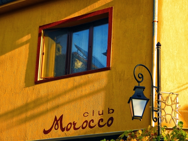 Клуб Мароко в Пловдив – където времето е спряло