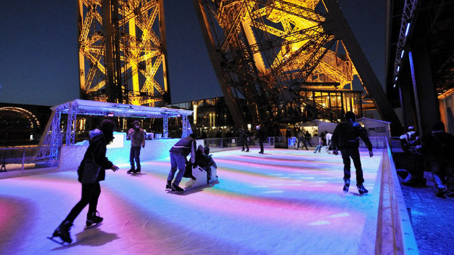 10-те най-удивителни ледени пързалки в света - Айфеловата кула (Париж, Франция)