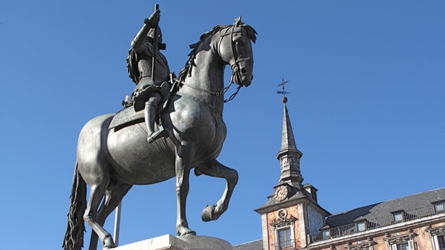 Пласа Майор в Мадрид – мрачни истории от щастливия площад