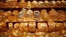 Дубай - щрихи от ежедневието - Златни пръстени, които се продават на Златния пазар