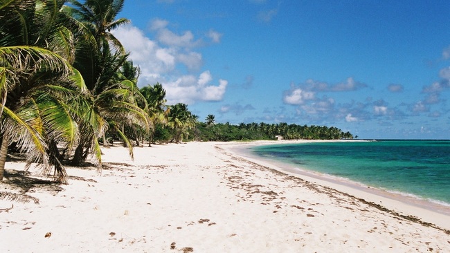 10 плажа, които ще покорят сърцето ви - Шампейн Бийч (Плаж Шампанско), Вануату