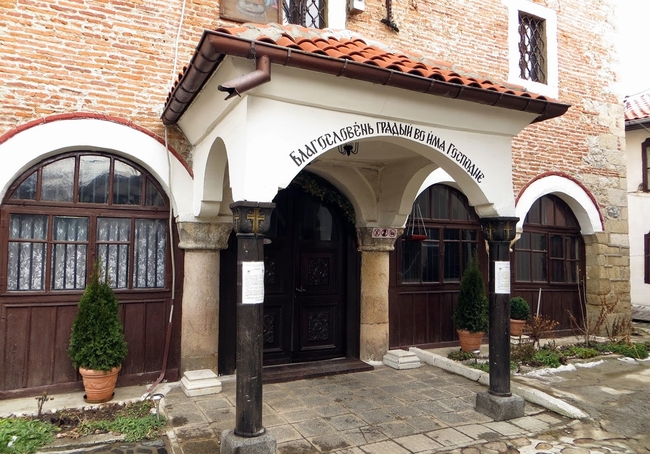 Самоковски манастир - една различна история