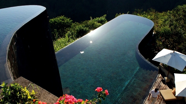 14 изумителни хотела, сякаш излезли от приказките - Ubud Hanging Gardens, Бали