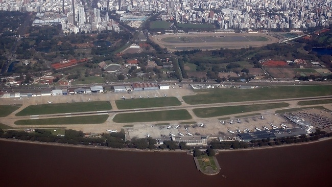 10 от най-оригиналните летища в света - Летище Хорхе Нюбери, Аржентина