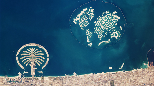 Подводен парк Атлантида отваря в Дубай