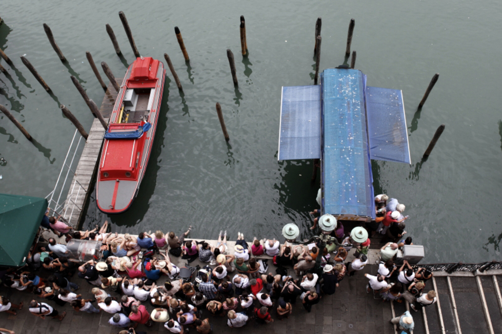 Фото сряда: 11 града отвисоко - С гондола из Венеция