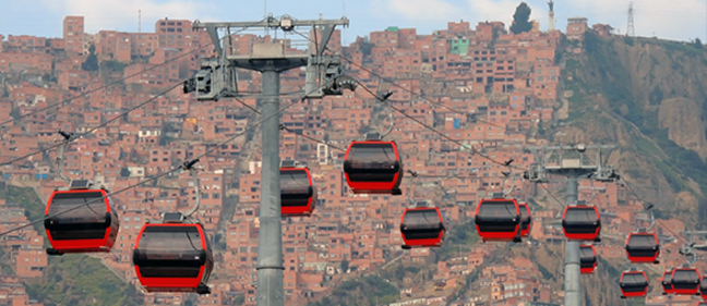 Боливия: Най-високият градски лифт в света