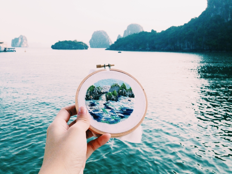 Да бродираш забележителности вместо да ги снимаш - Залив Халонг, Виетнам